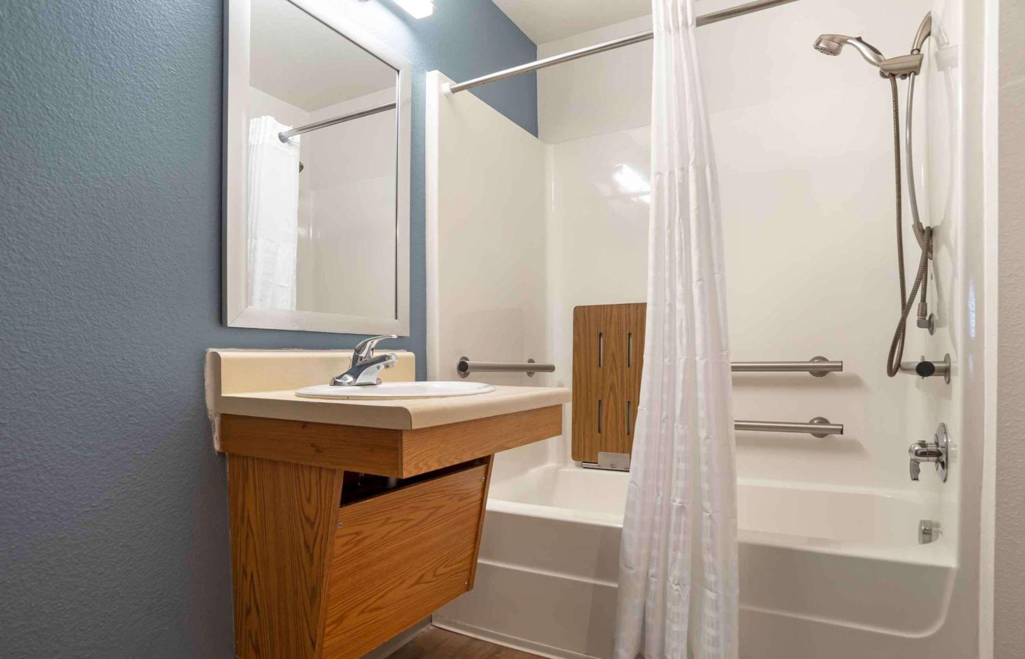 Extended Stay America Select Suites - Birmingham - 베서머 외부 사진