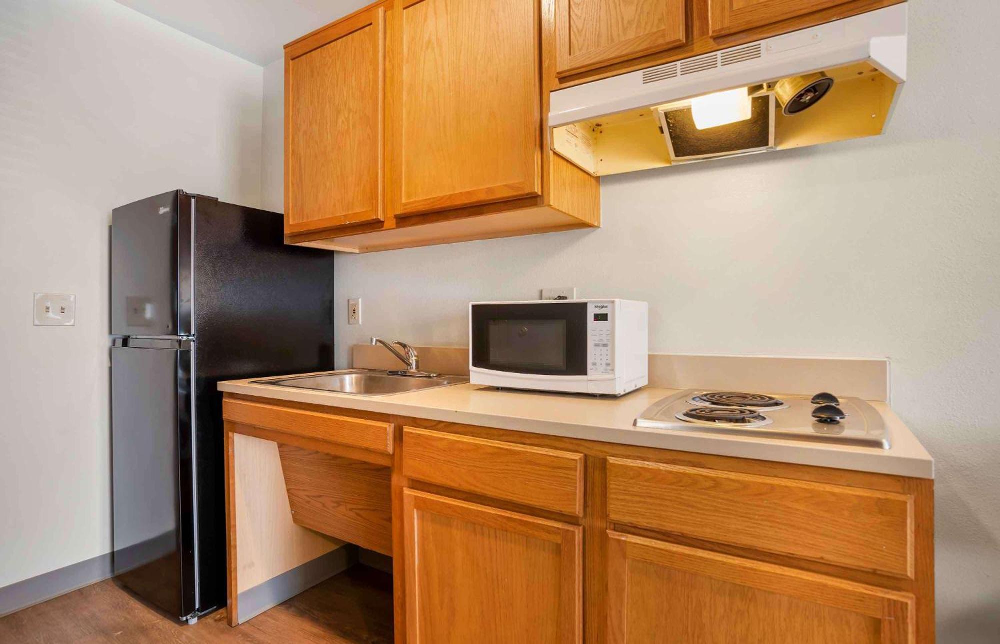 Extended Stay America Select Suites - Birmingham - 베서머 외부 사진