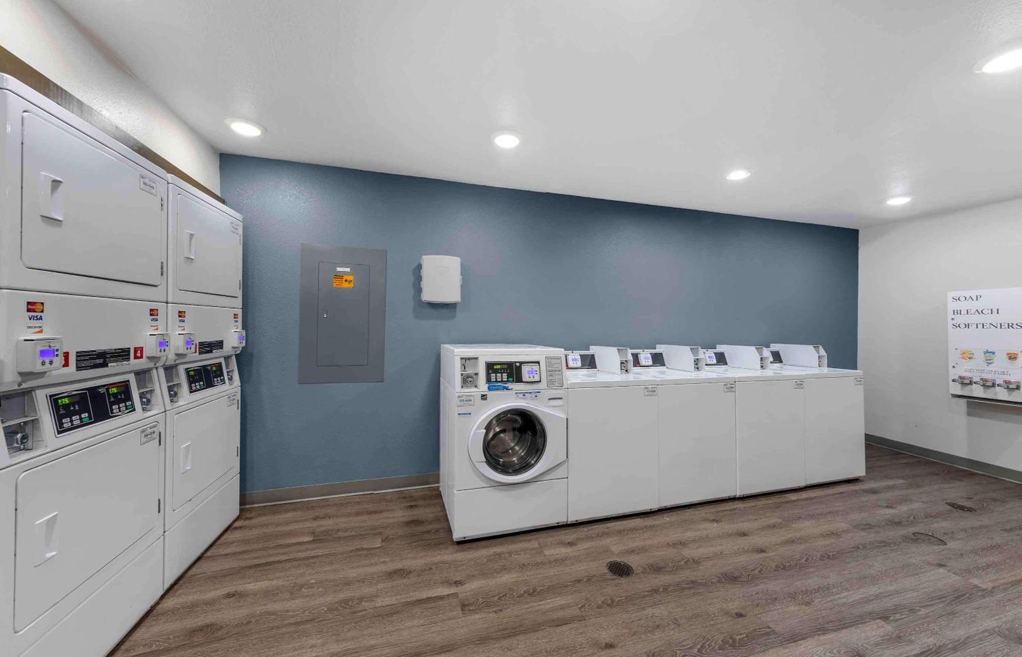 Extended Stay America Select Suites - Birmingham - 베서머 외부 사진