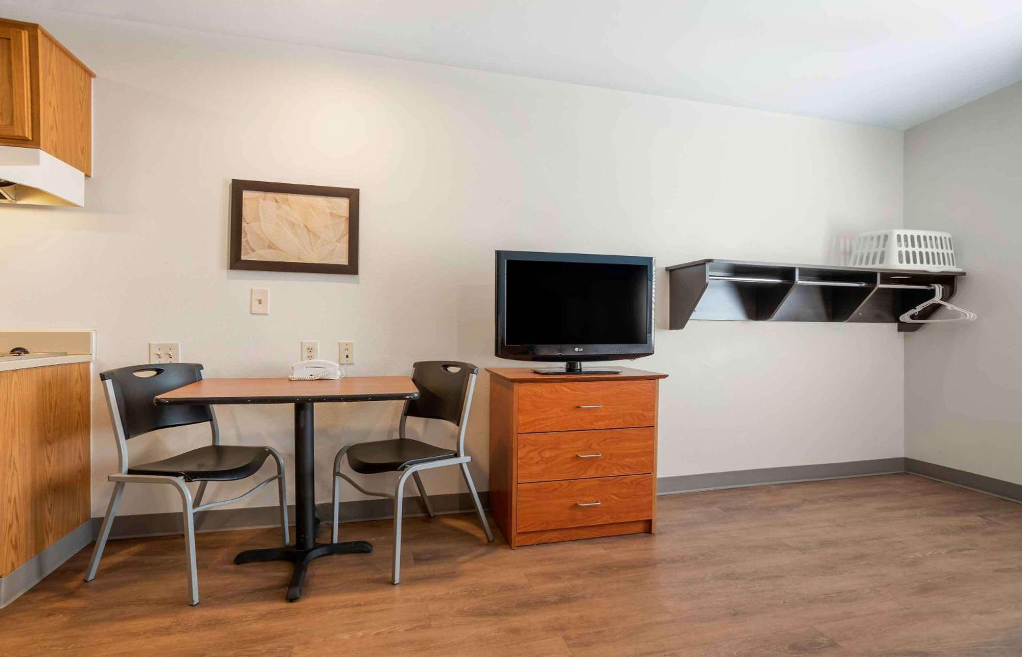 Extended Stay America Select Suites - Birmingham - 베서머 외부 사진