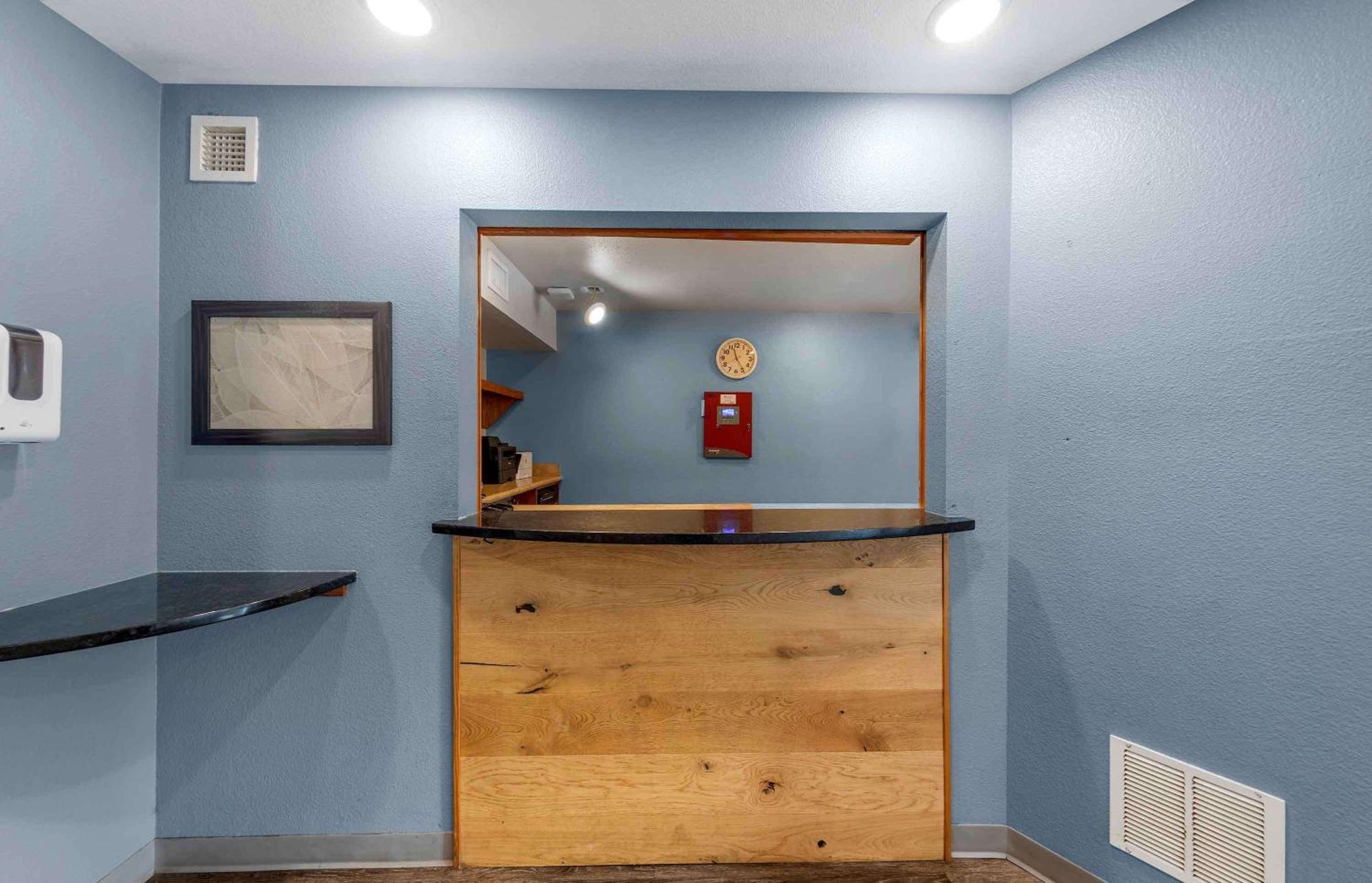 Extended Stay America Select Suites - Birmingham - 베서머 외부 사진