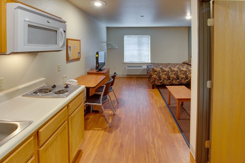 Extended Stay America Select Suites - Birmingham - 베서머 객실 사진