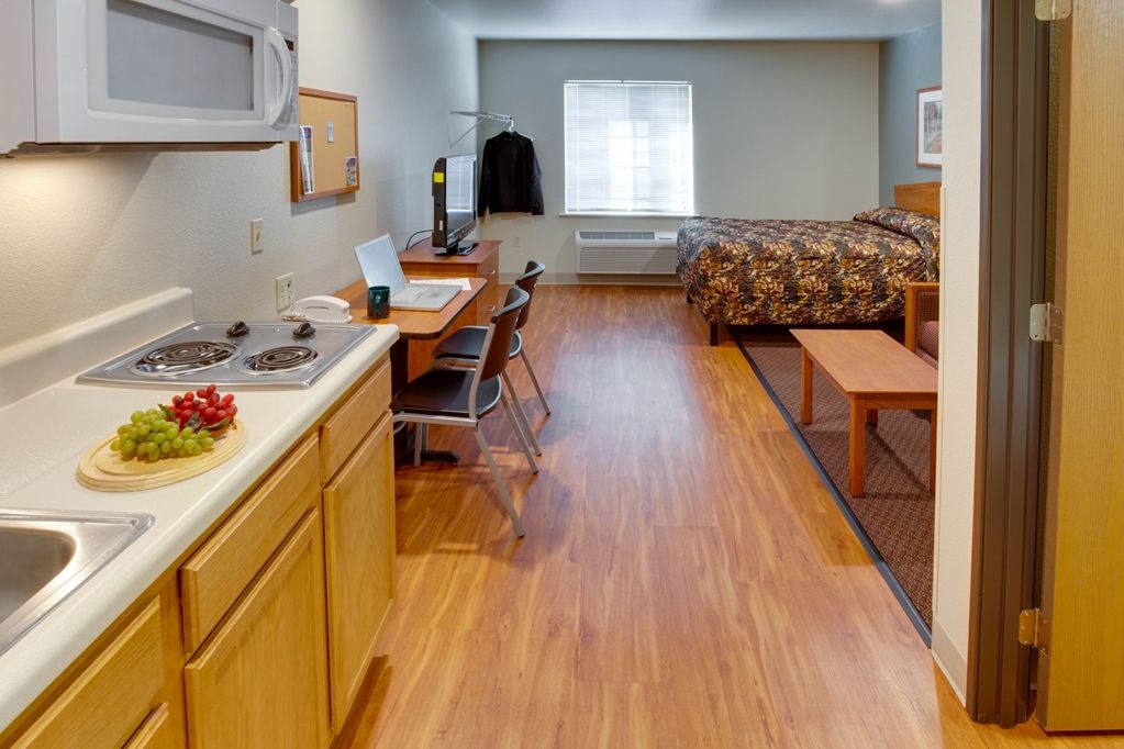 Extended Stay America Select Suites - Birmingham - 베서머 객실 사진