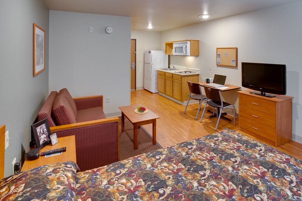 Extended Stay America Select Suites - Birmingham - 베서머 객실 사진