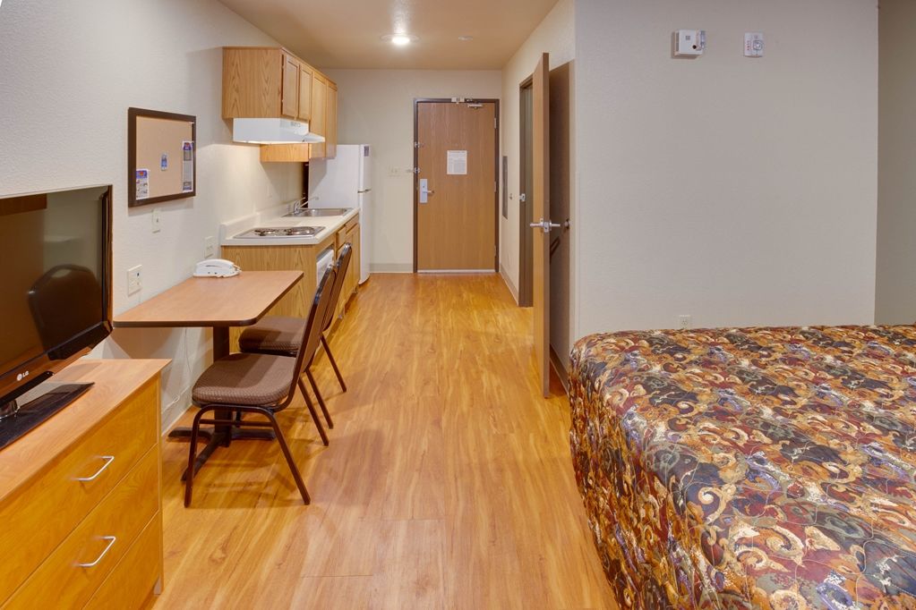 Extended Stay America Select Suites - Birmingham - 베서머 객실 사진