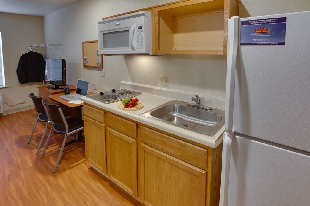 Extended Stay America Select Suites - Birmingham - 베서머 객실 사진